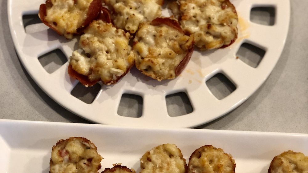 Macaroni and Cheese Pizza Bites