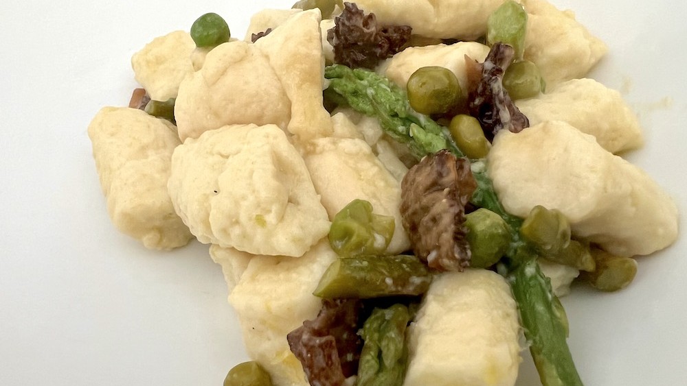 Ricotta Gnocchi with Asparagus and Morels