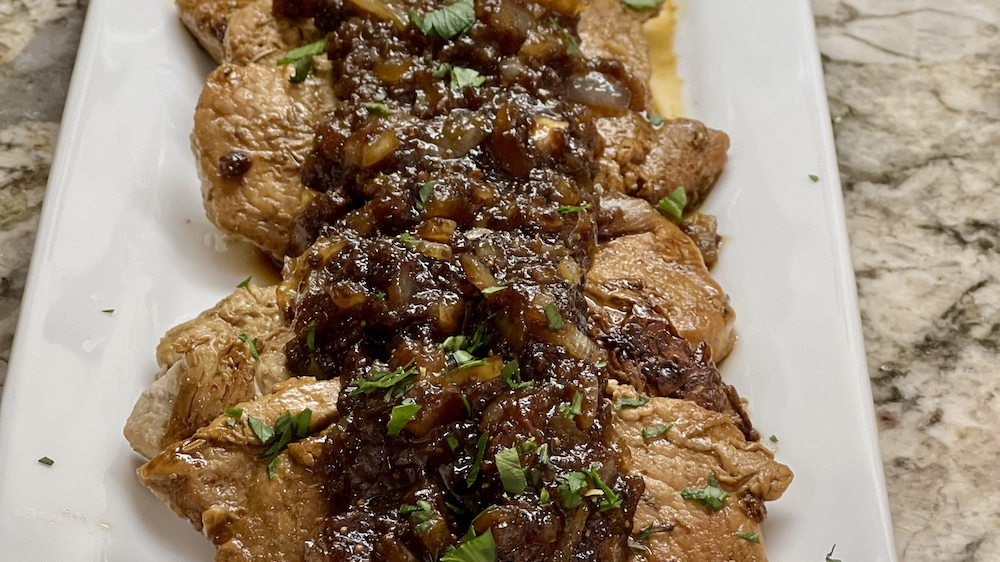 Image of Pork Chops with Fig Sauce