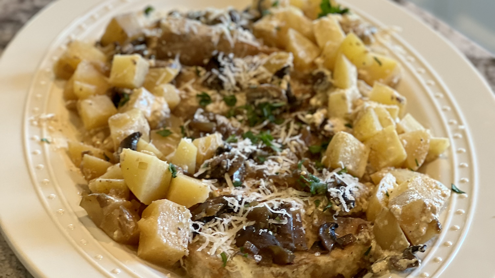 Slow Cooker Creamy Garlic Pork Chops