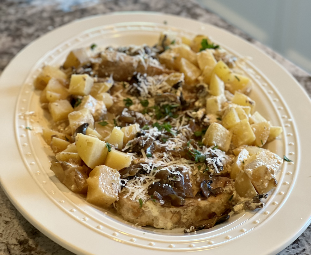 Slow Cooker Creamy Garlic Pork Chops