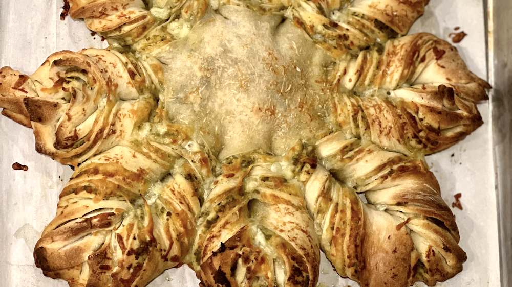 Image of Pesto Stuffed Star Bread