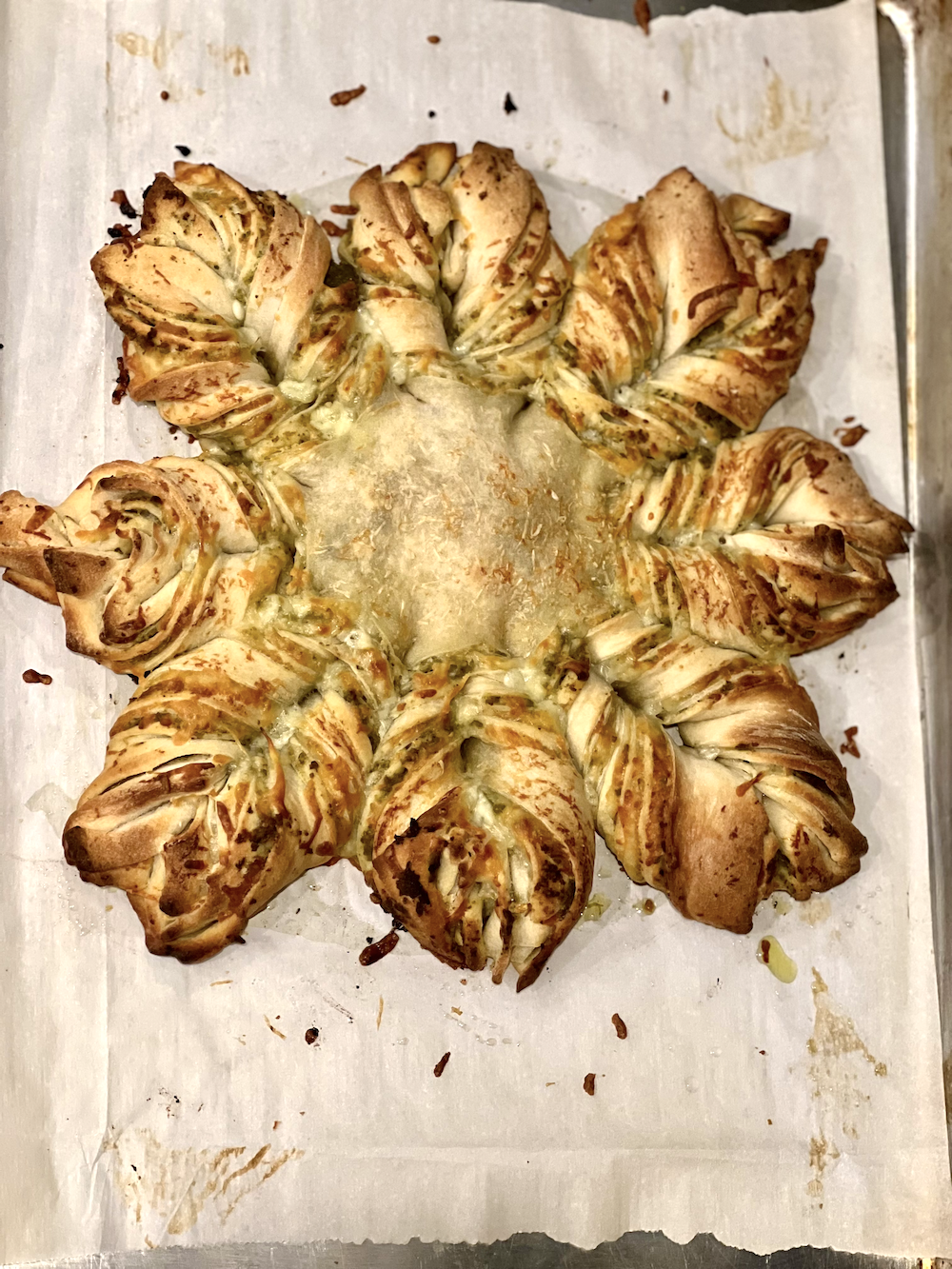 Pesto Stuffed Star Bread