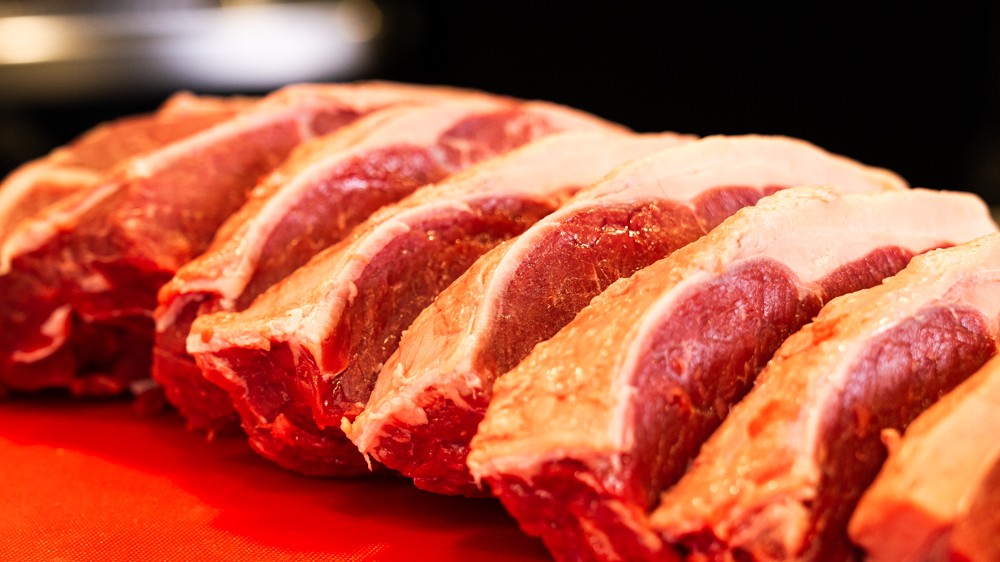 Image of Breaking down a sirloin