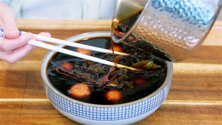 Image of Pour the tea brine into a nonreactive container. Take the...