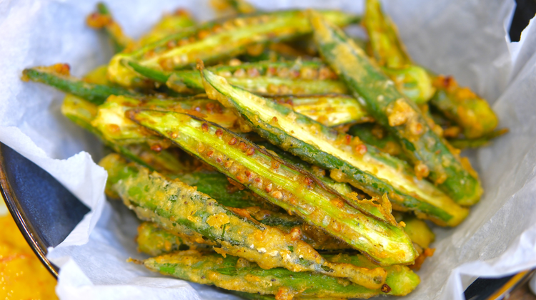 Image of The first recipe is Crispy Fried Okra (香脆炸秋葵). Once tried, you will love it because it is crispy on the outside and tender on the inside. You will not feel the annoying slimy liquid at all and the taste is...
