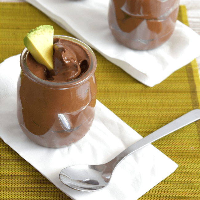 Image of Mousse de Chocolate Vegana sem Ovos e sem Alergénios: Uma Delícia Irresistível para Todos!