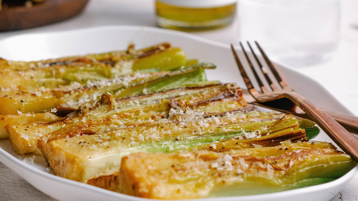 Image of Braised Leeks with Parmesan Cheese and Olive Oil