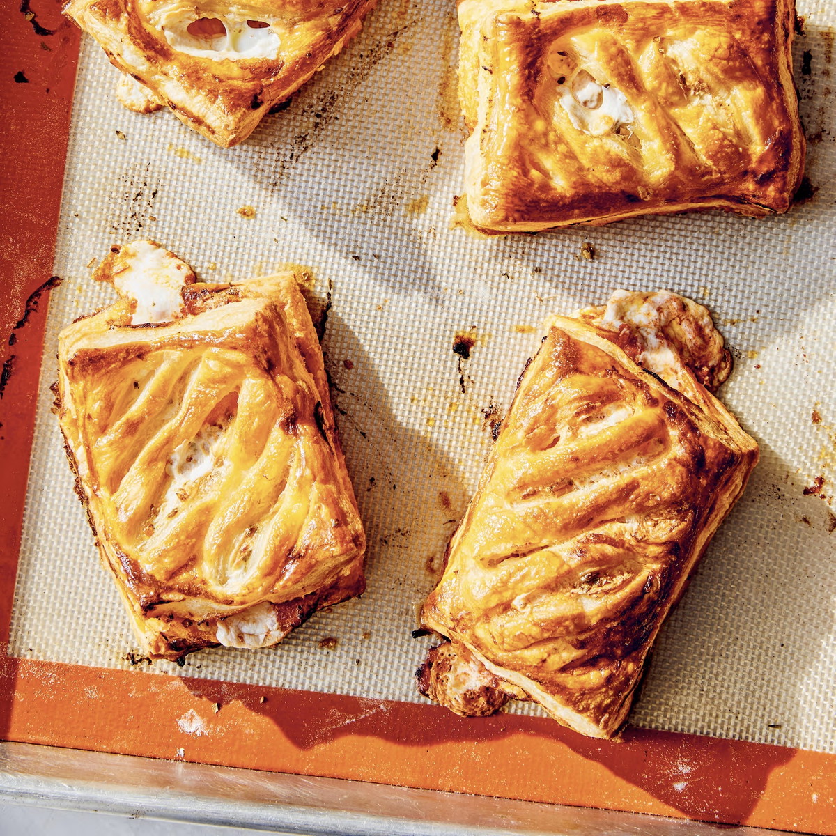 Pizzette Delizia (Square Pizza Pockets)