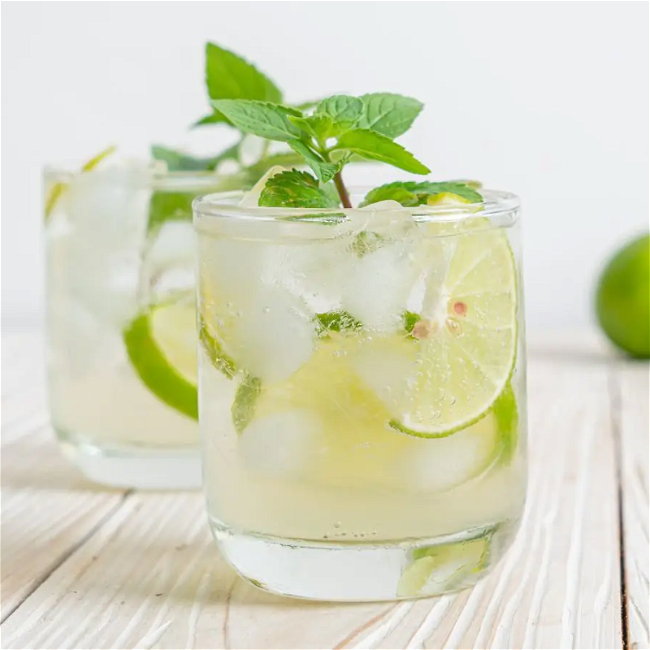 Image of 🍊💋 Citrus Kiss Cocktail 🍊💋