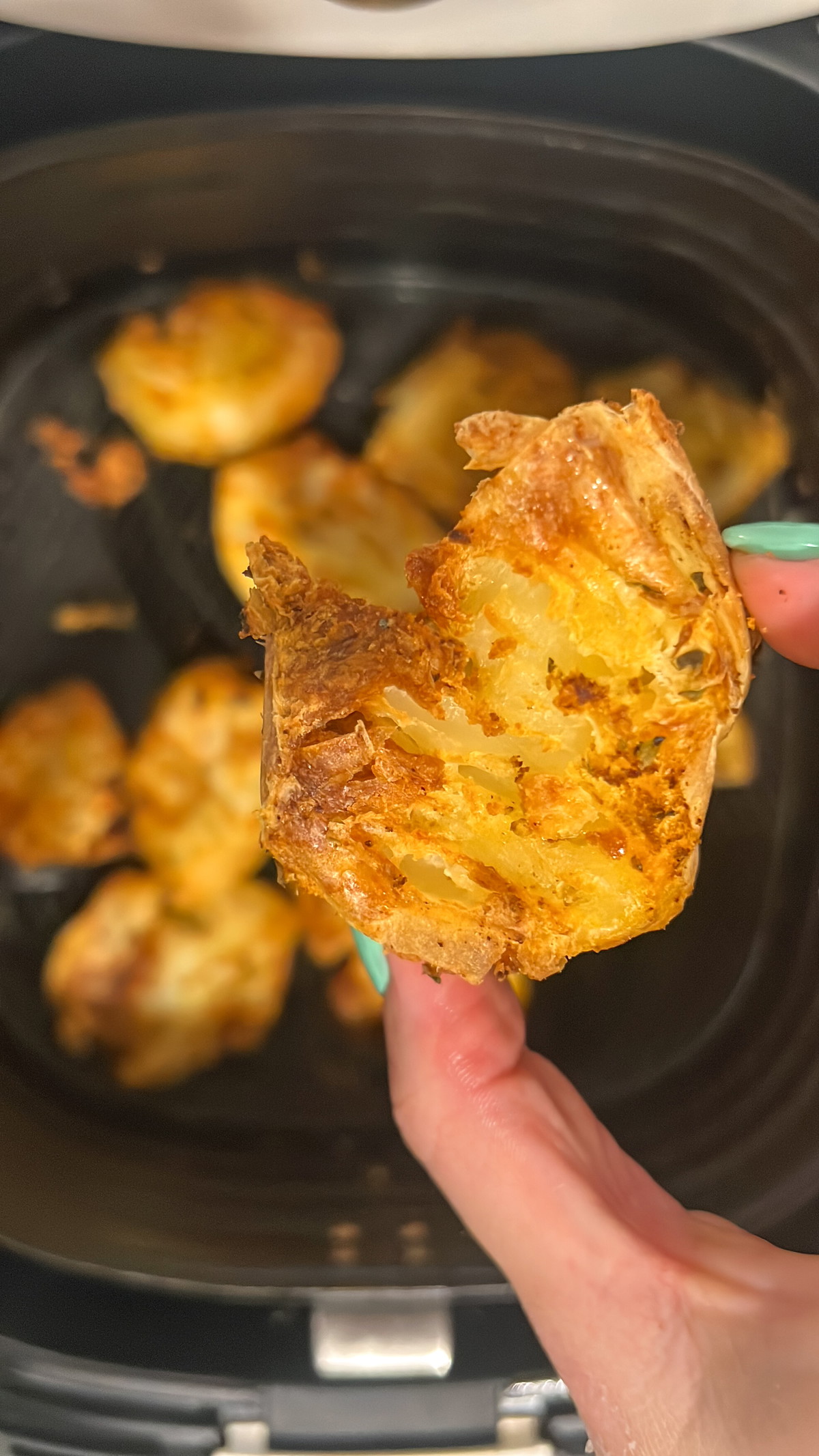 12 Recipes of Christmas: Airfryer Smashed Potatoes 
