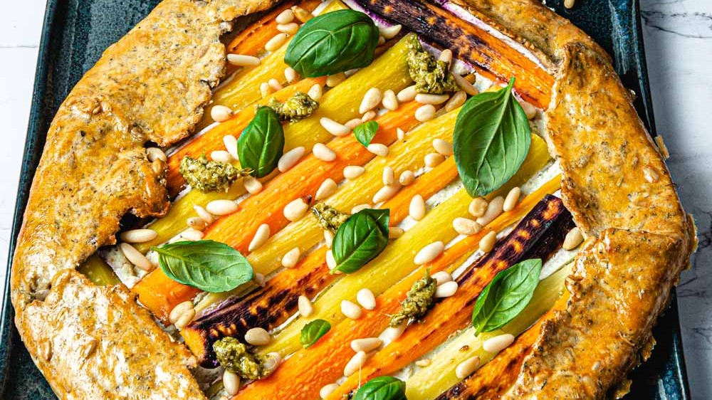 Image of Tarte rustique aux carottes multicolores et au pesto - Healthy