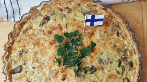Image of Finnish mushroom pie (Sienipiirakka)