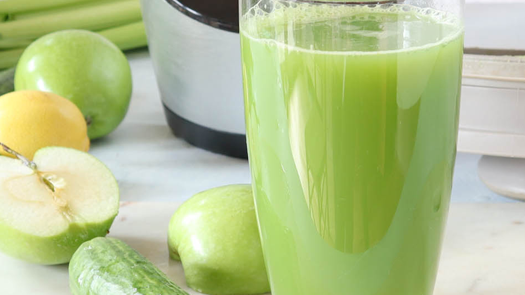 Image of Blender green juice