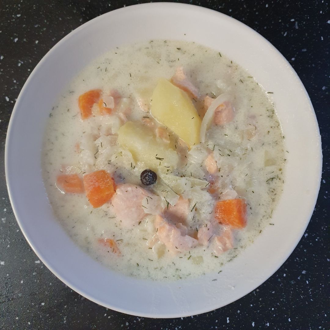 Finnish Salmon Soup (Lohikeitto)