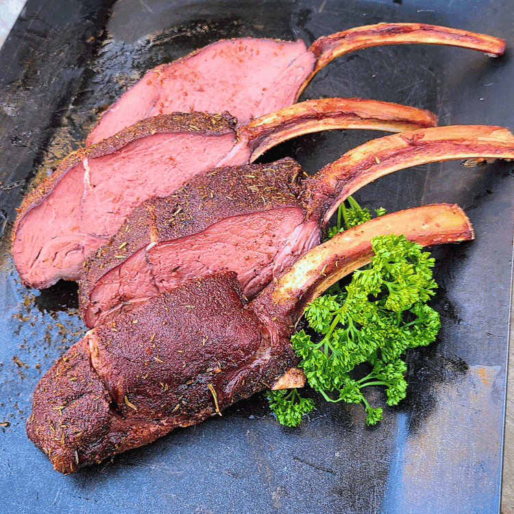 Image of Once cooked, let the elk rest for about 10 minutes before you slice between the bones.