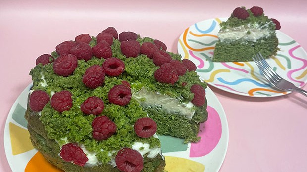 Image of Polish Forest Moss Cake: Cream & Spinach (Lesny Mech)