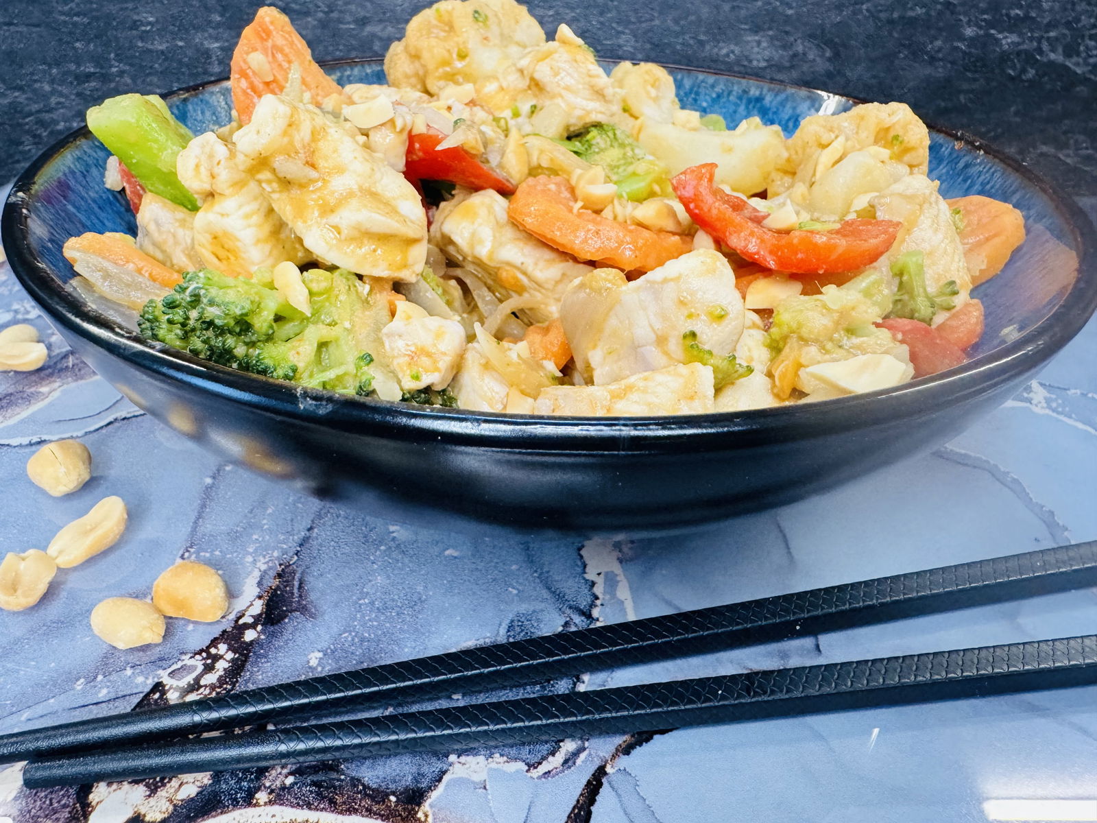 Erdnuss Thai Curry – Shape World GmbH