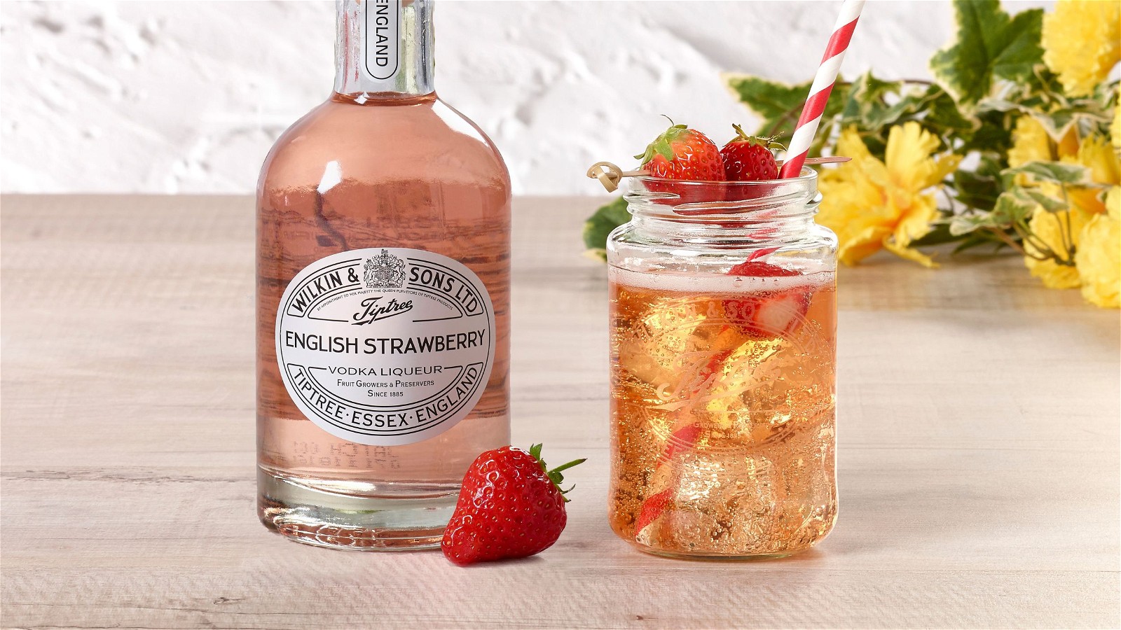Image of Strawberries and Cream Soda Vodka Fizz