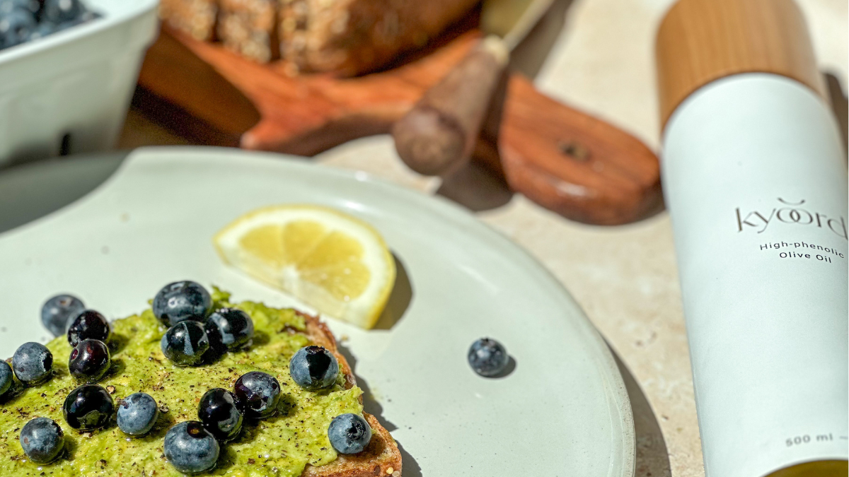 Image of Blueberry and Avocado Toast | Antioxidant-rich Breakfast