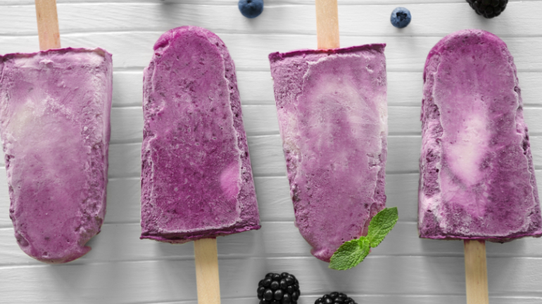 Image of Crunchy Acai Popsicles Recipe