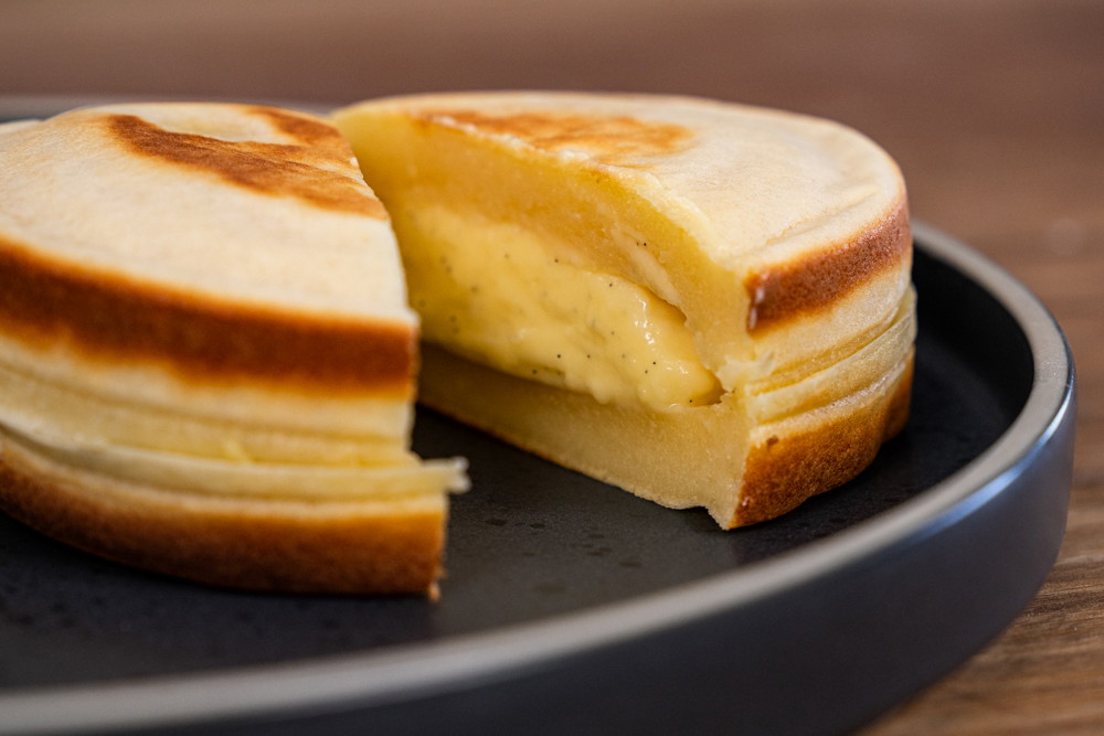 Custard cream pancakes