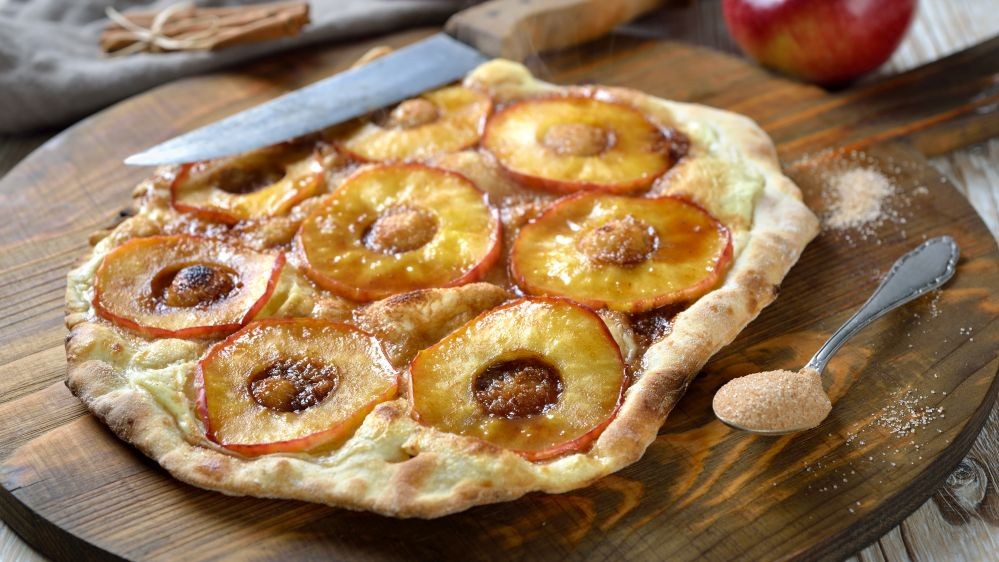 Image of Flammkuchen mit Apfel