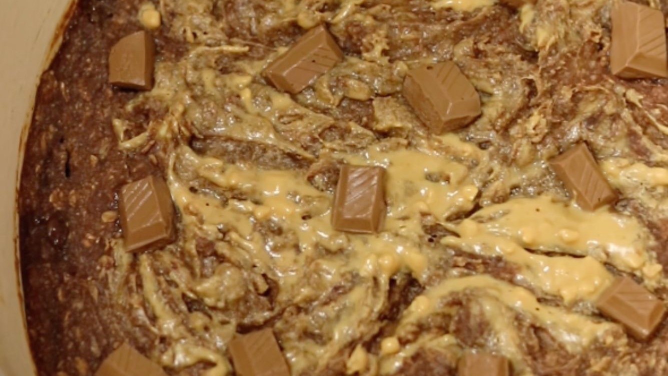 Image of Chocolate Peanut Butter Baked Oats