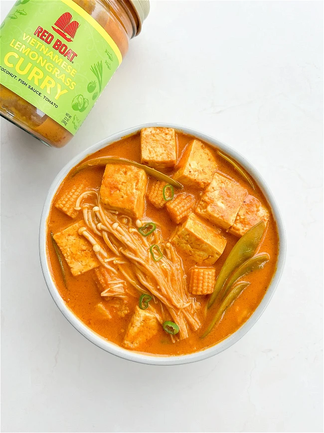 Image of Tofu Lemongrass Curry