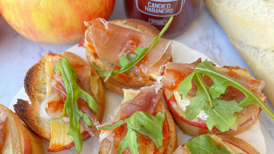 Image of Hot Honey Apple Crostinis