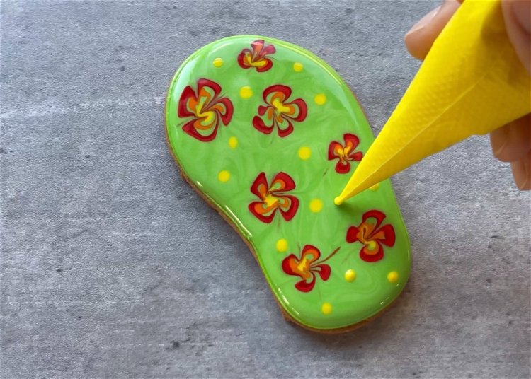 Image of If you feel you’re flip flop needs a bit more color, add yellow dots throughout the base.  