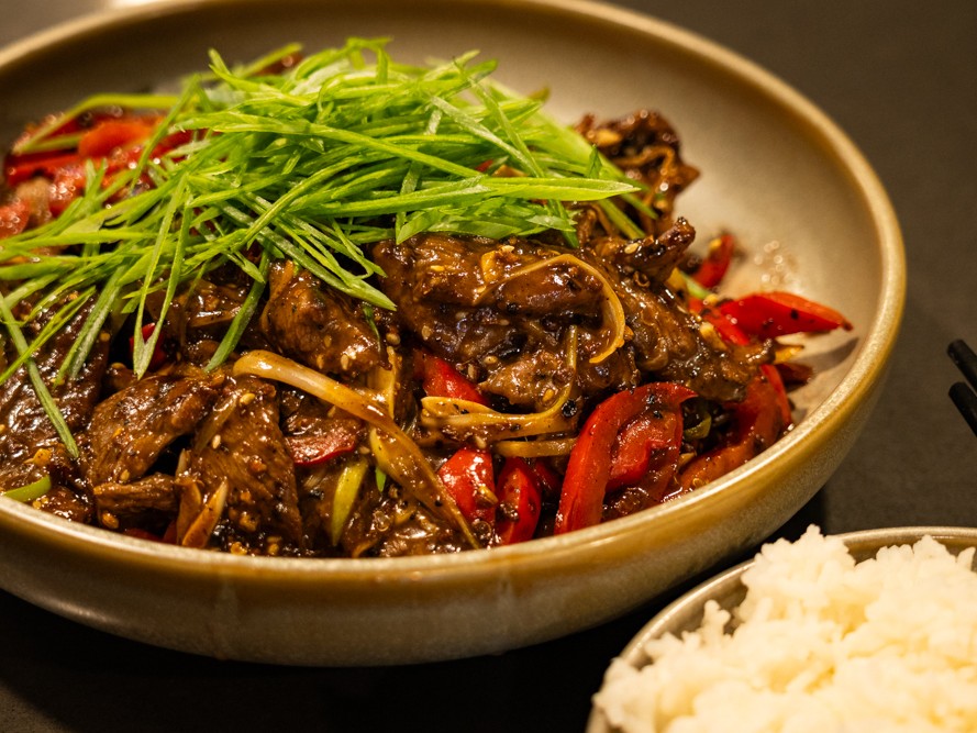 Andy Cooks - Szechuan beef recipe