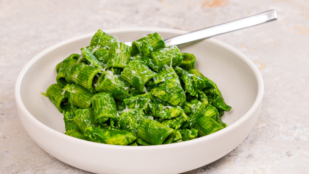 Image of Chicken and spinach pasta