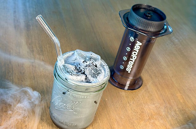 Image of Midnight AeroPress Latte Recipe