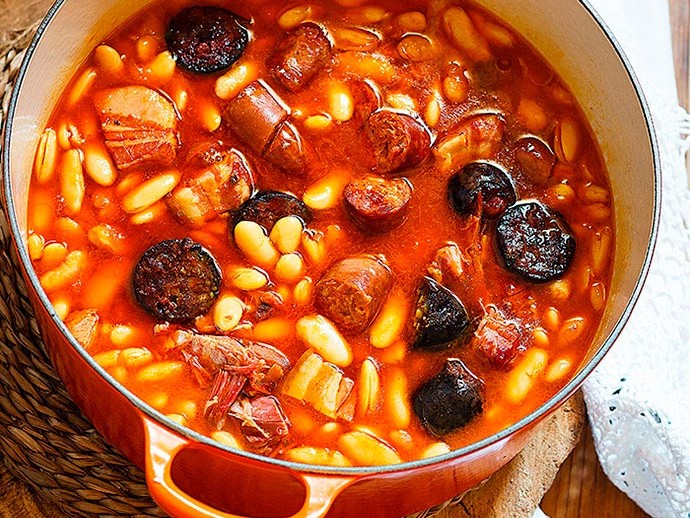 El truco para preparar una fabada asturiana auténtica en cualquier cocina de España 11 Merca2.es ¿Cómo preparar fabada asturiana al estilo tradicional?