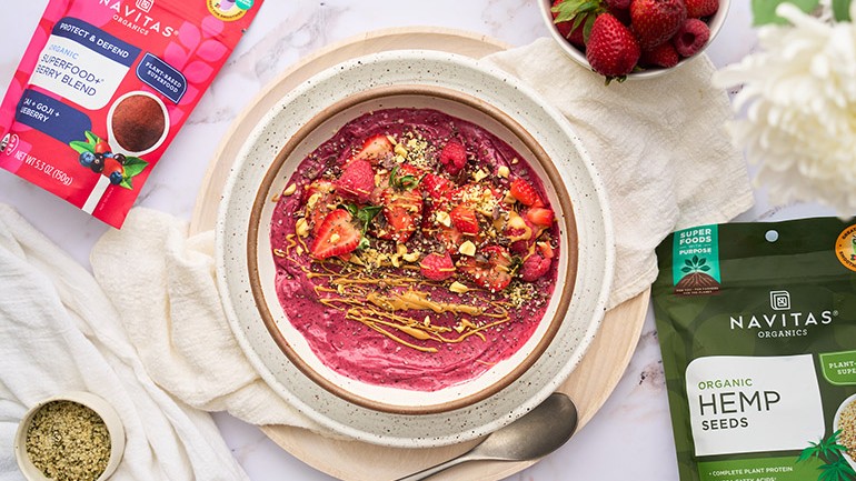 Image of Peanut Butter & Jelly Smoothie Bowl Recipe