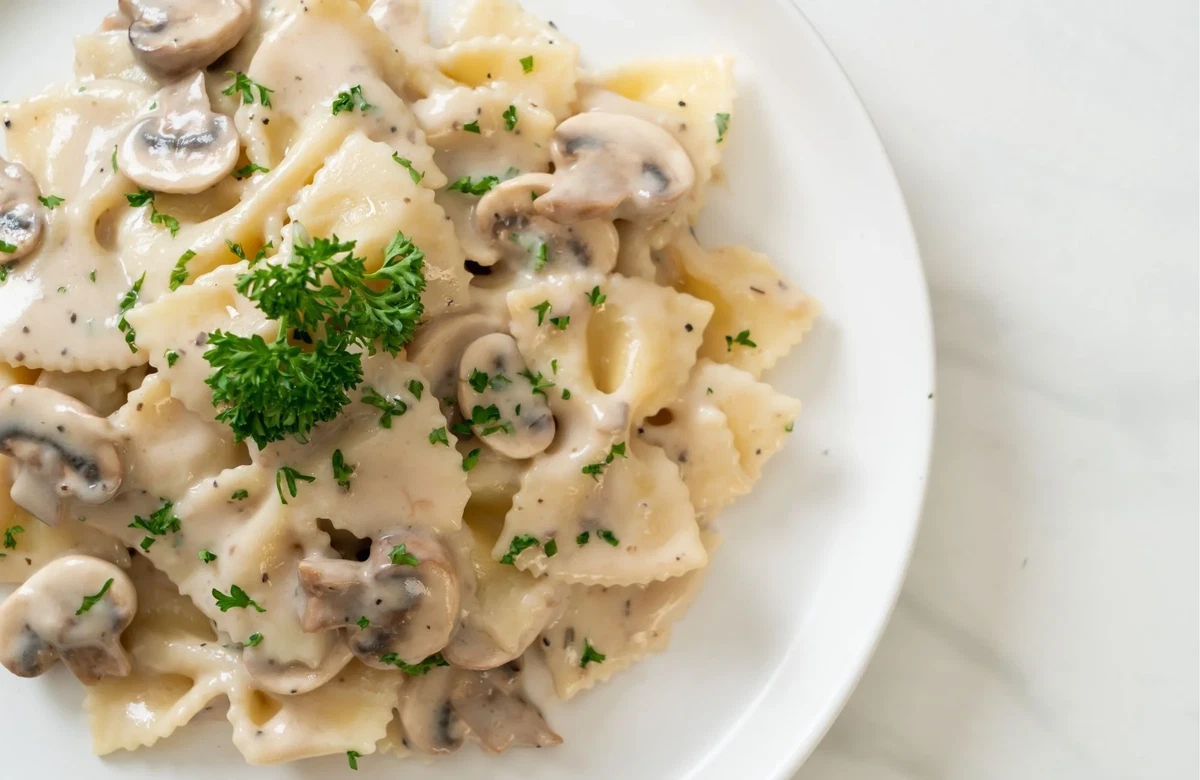 Champignon cream sauce recipe