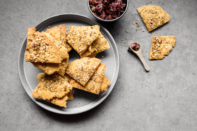 Image of chickpea dukkah crackers