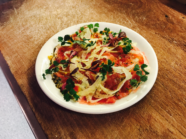 Image of tuna carpaccio with olive oil