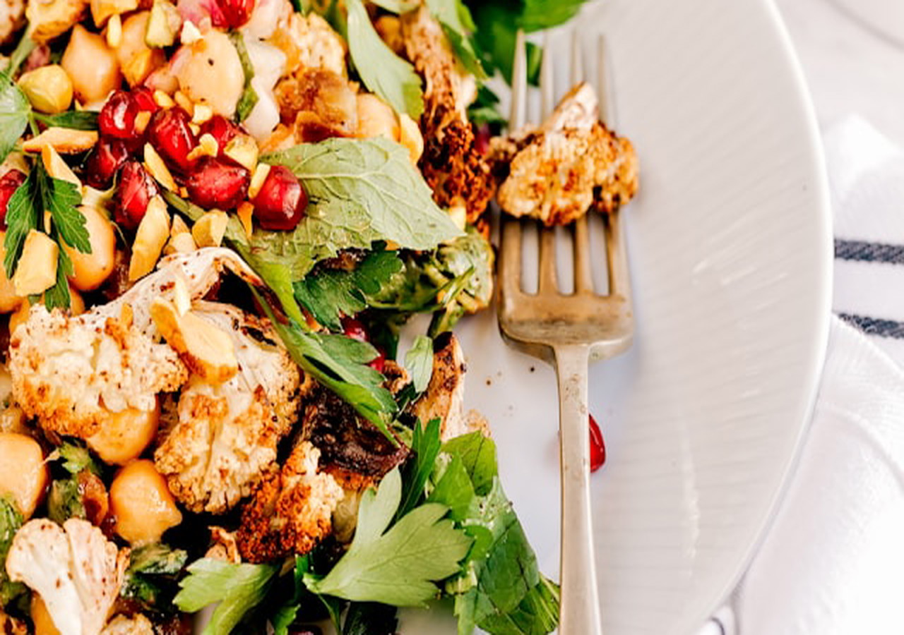 Image of Roasted cauliflower with chickpeas 