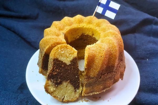 Finnish Tiger Cake (Tiikerikakku)