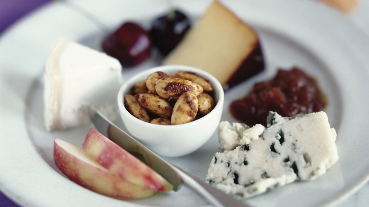 Image of Almond Cheese Plate