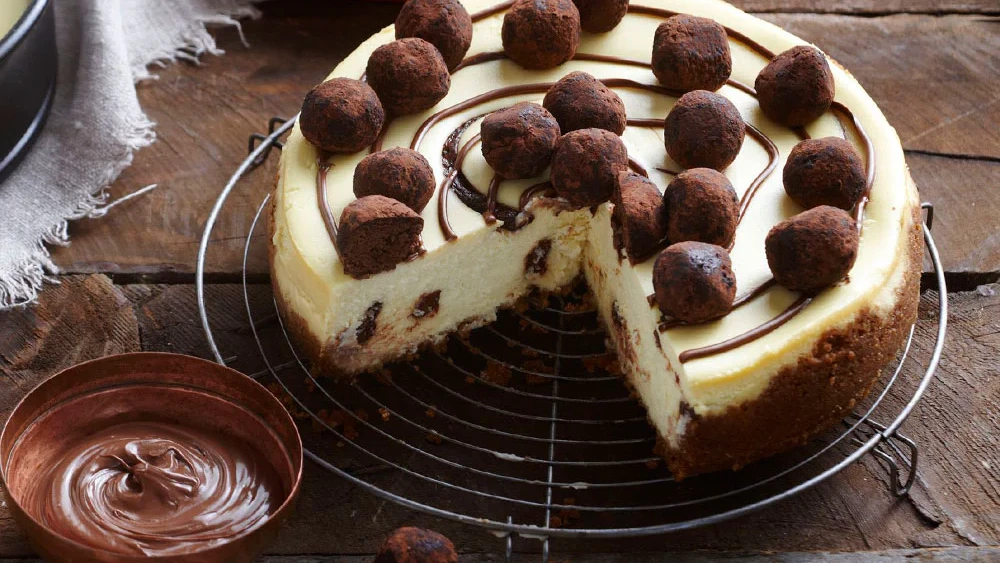 Image of Cheesecake tradicional con remolinos de Nutella (¡y cómo hacer trufas de chocolate!)