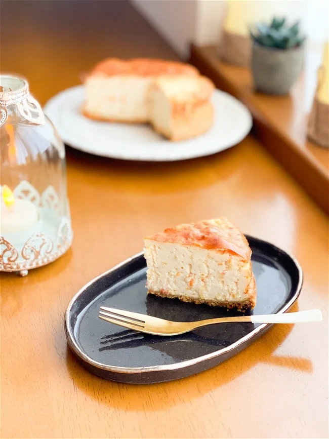 Image of ベイクドチーズケーキ風「にんじんとお豆腐のわんこケーキ」