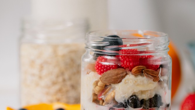 Image of Overnight oats with berries and almonds