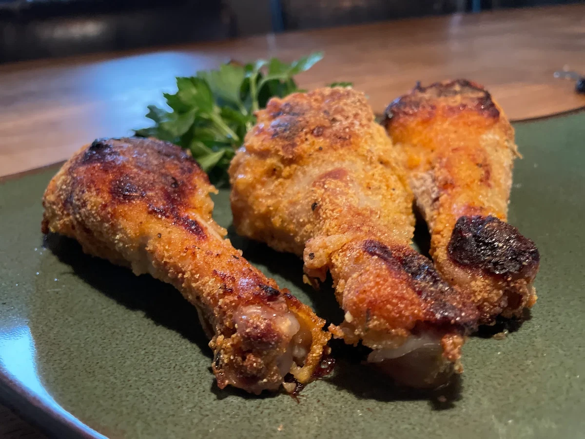 Crispy Rosemary Apple Baked Chicken Drumsticks