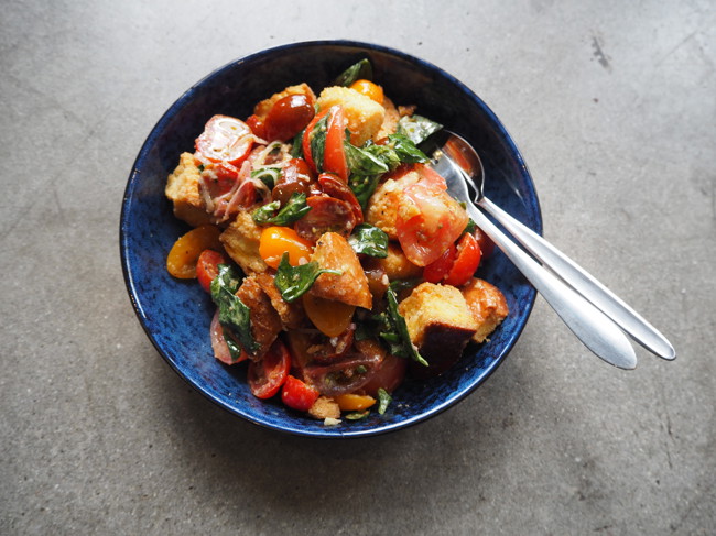 Image of panzanella salad