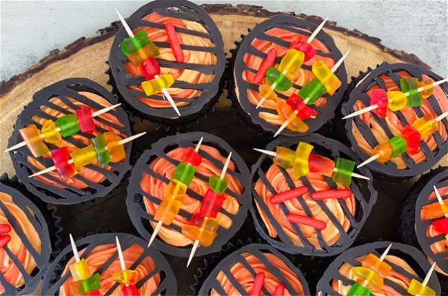 Image of Kootek Grill Themed Cupcakes for Father's Day