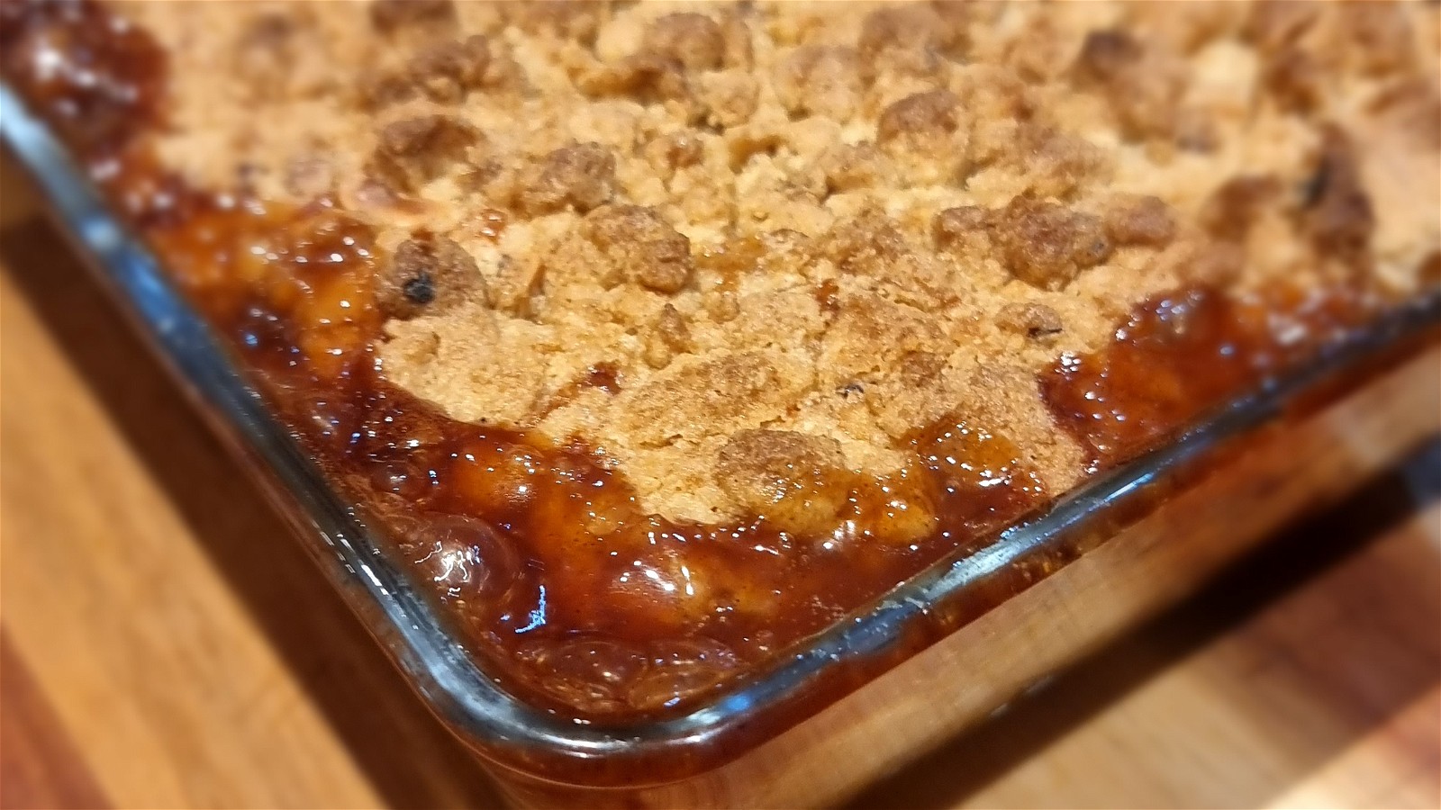 Image of Feijoa and Apple Crumble