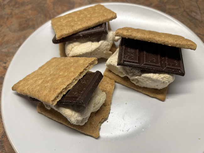 Image of Maple Marshmallows Recipe: Sweet Homemade Treats with Wood's Vermont Maple Syrup
